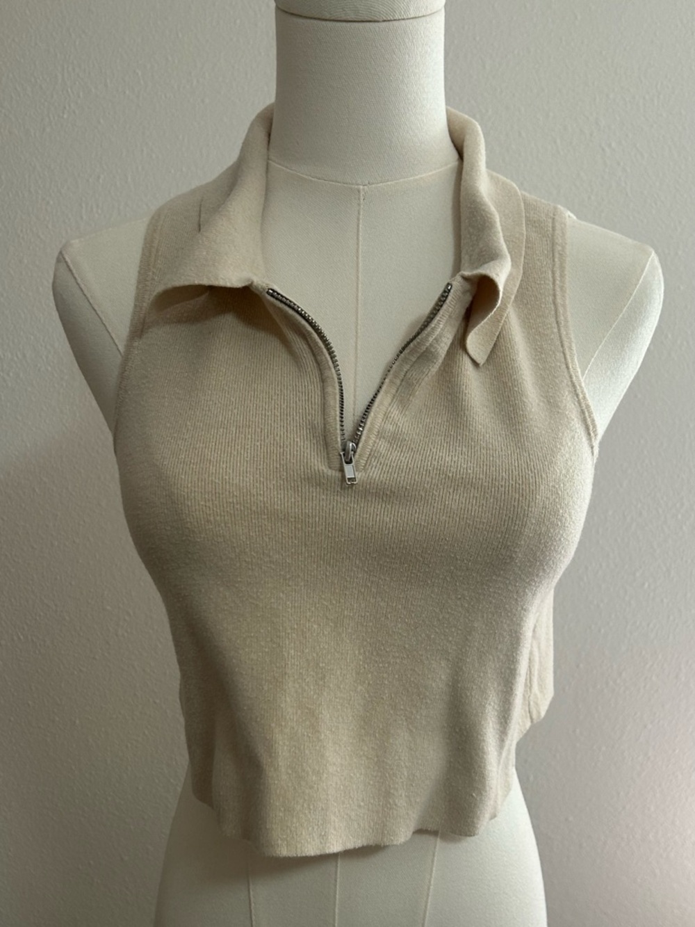 Kendall & Kylie Tan Sleeveless Polo Crop Top